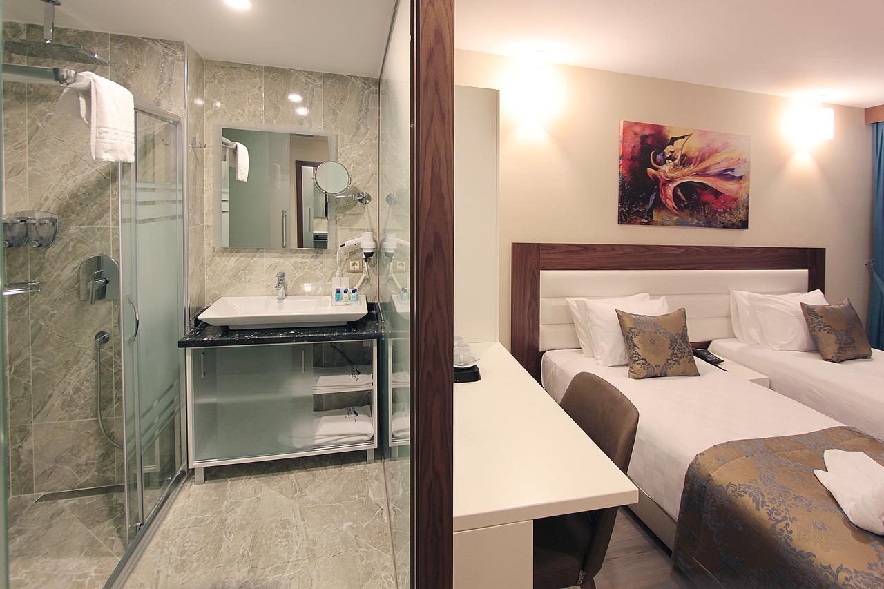 Forum Suite Otel Mersin  Exteriör bild